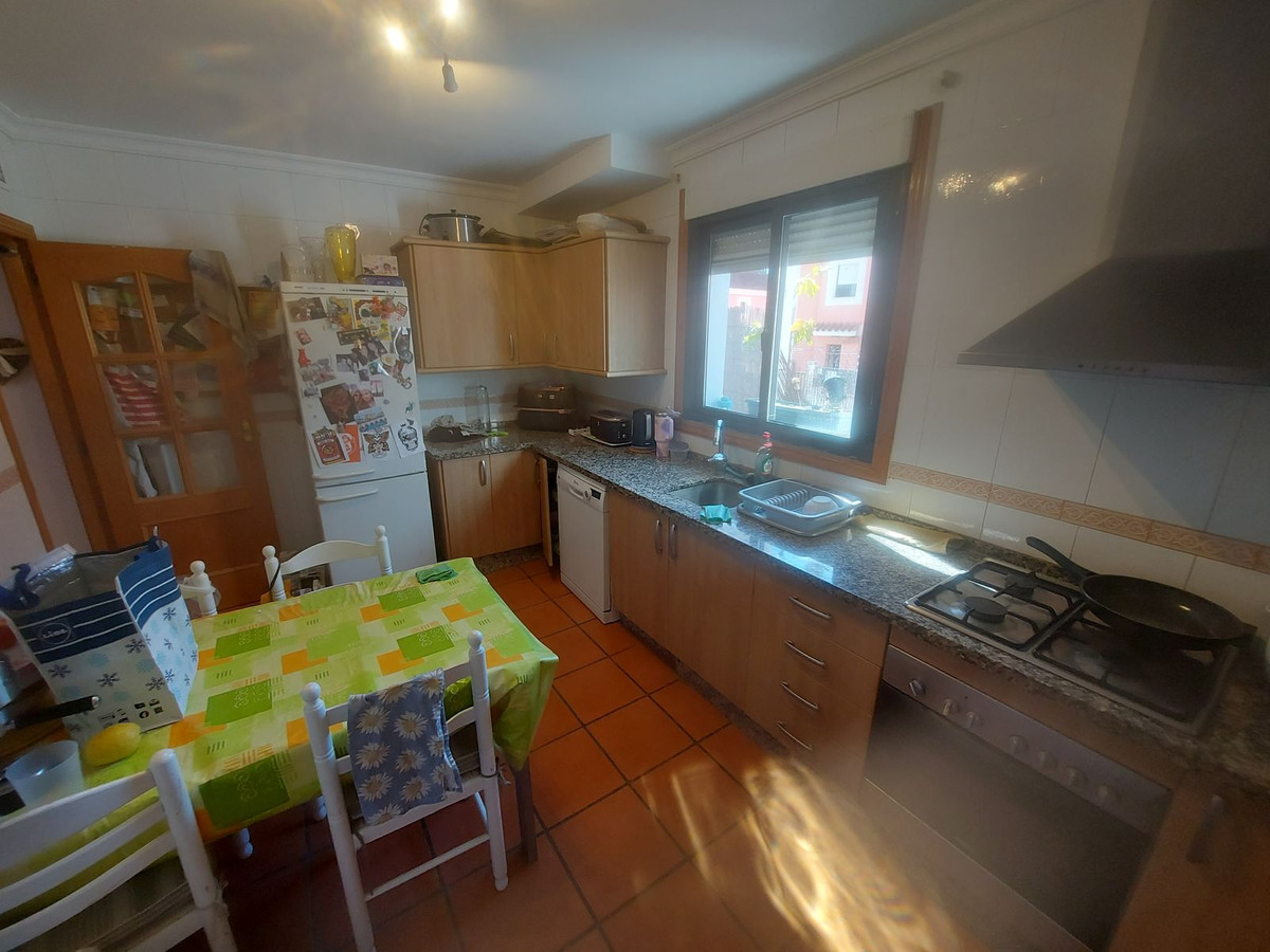 Huis te koop in San Luis de Sabinillas | 3 slaapkamers H5306377