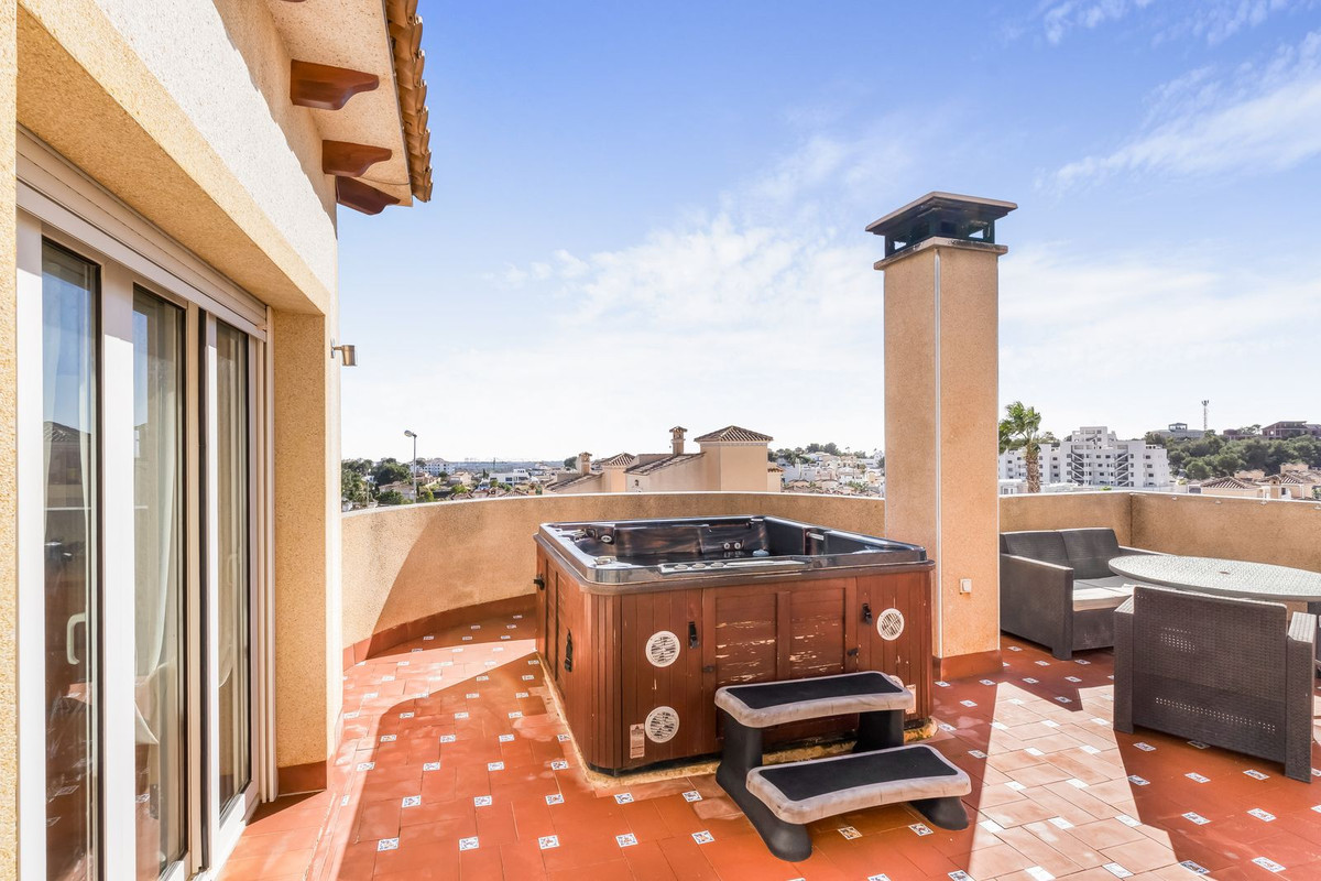 Huis te koop in San Miguel | 8 slaapkamers H5314984