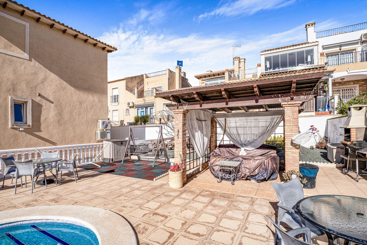 Huis te koop in San Miguel | 8 slaapkamers H5314984