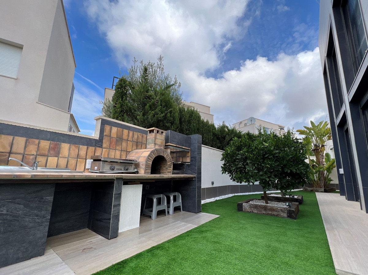 Property main view 38