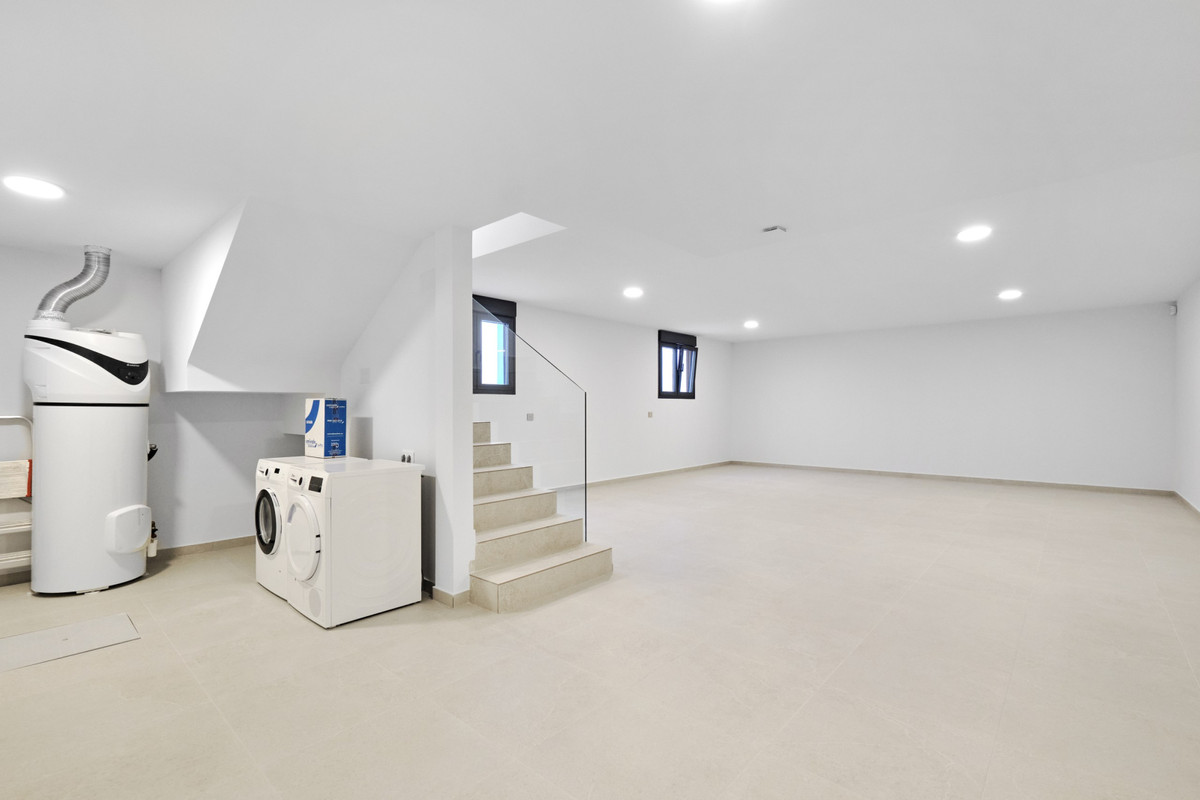 Property main view 33