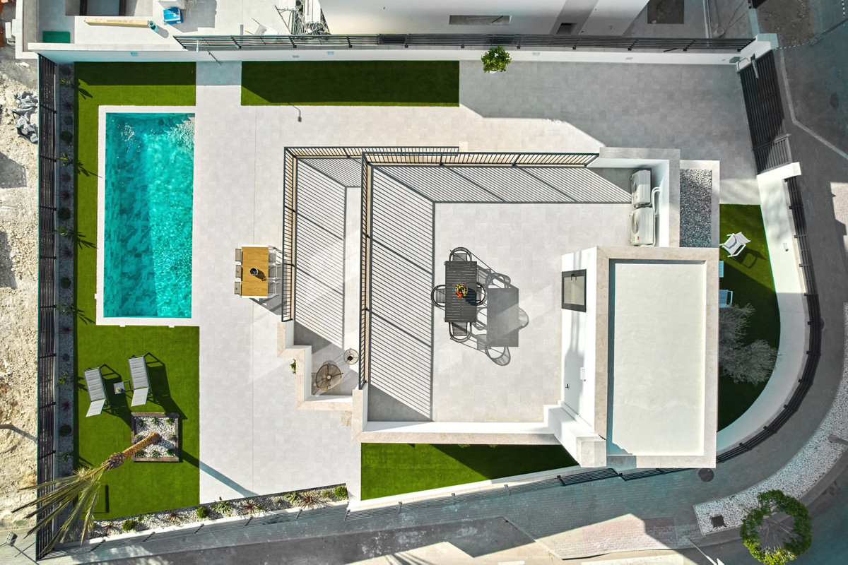 Property main view 75