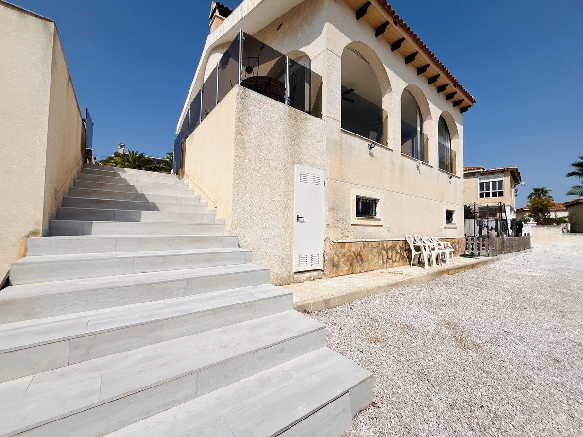 Property main view 33