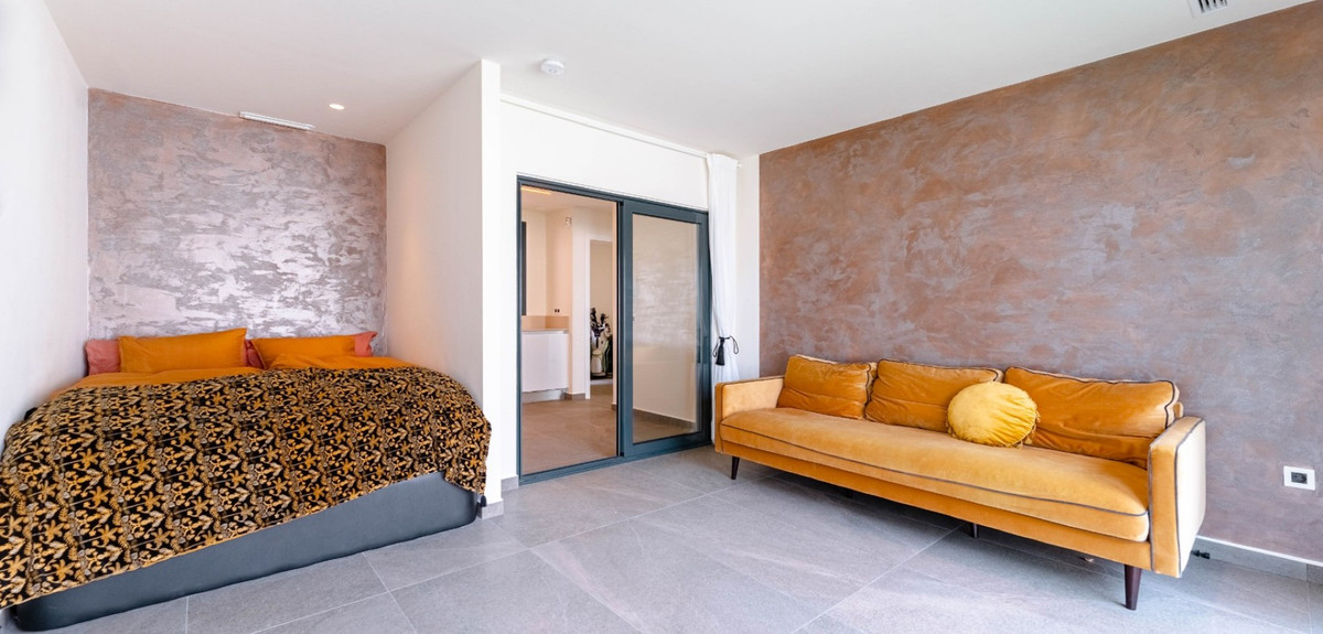 Property main view 42