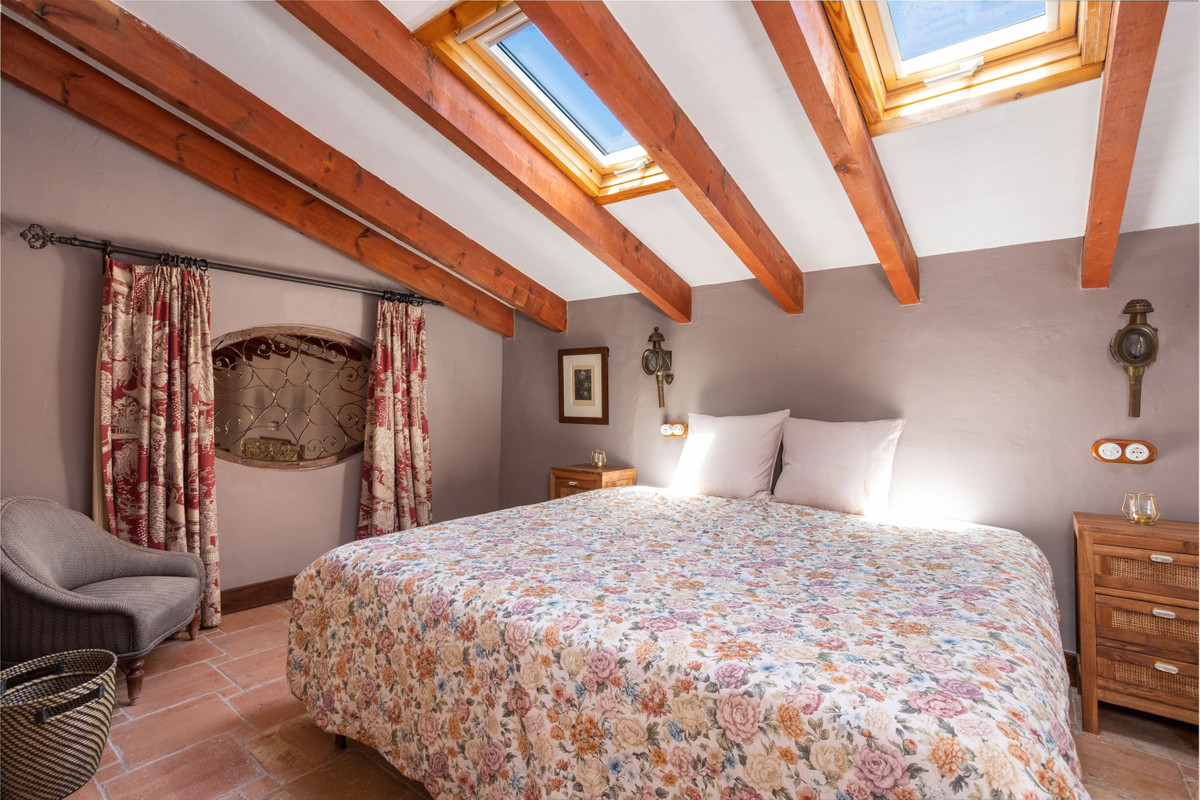 Property main view 32