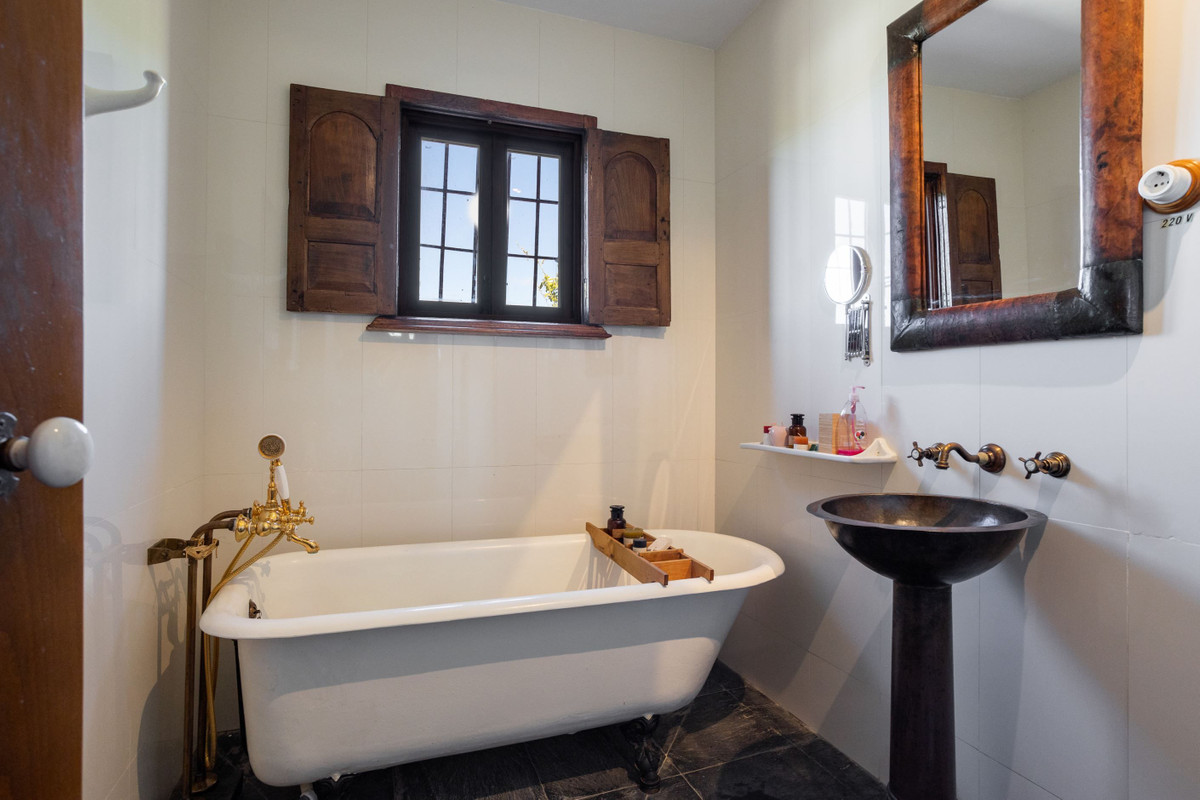 Property main view 36