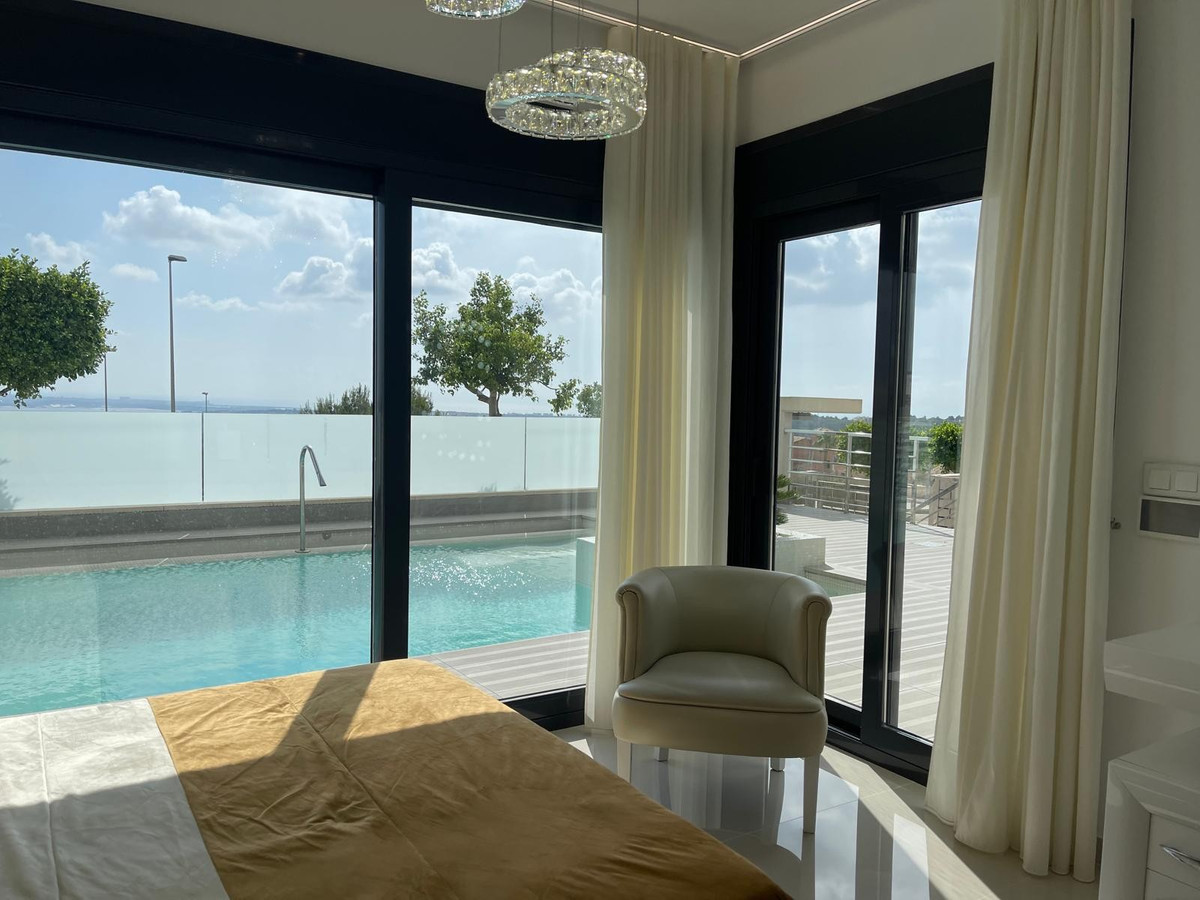 Property main view 32