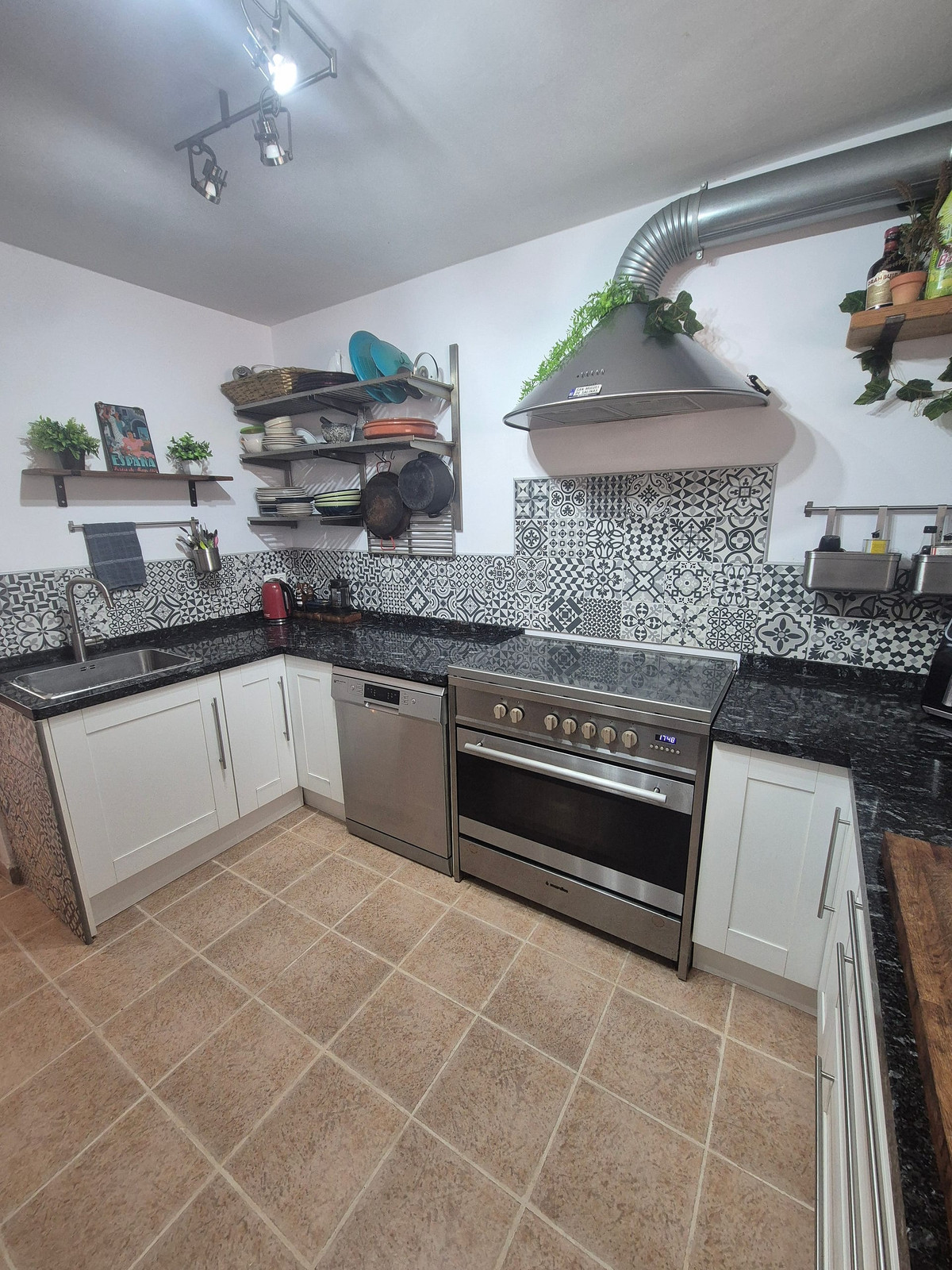 Property main view 23