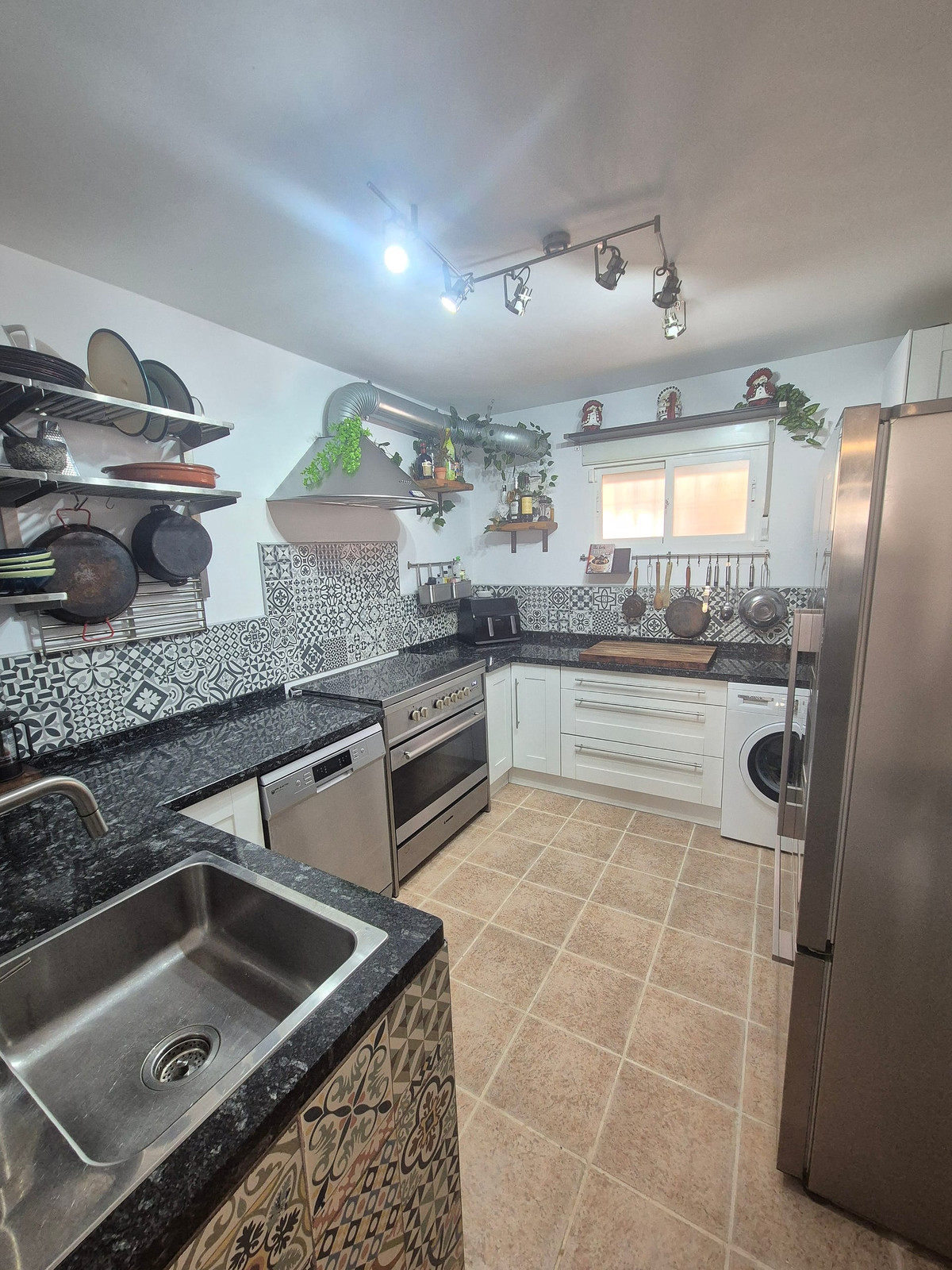 Property main view 24