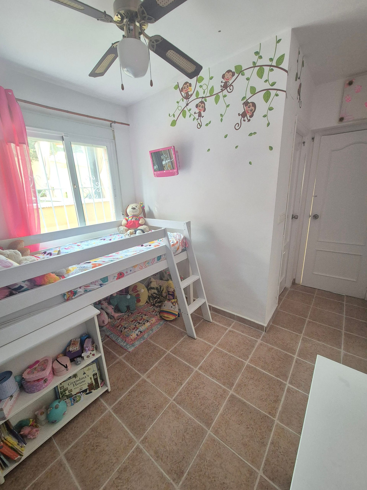 Property main view 63