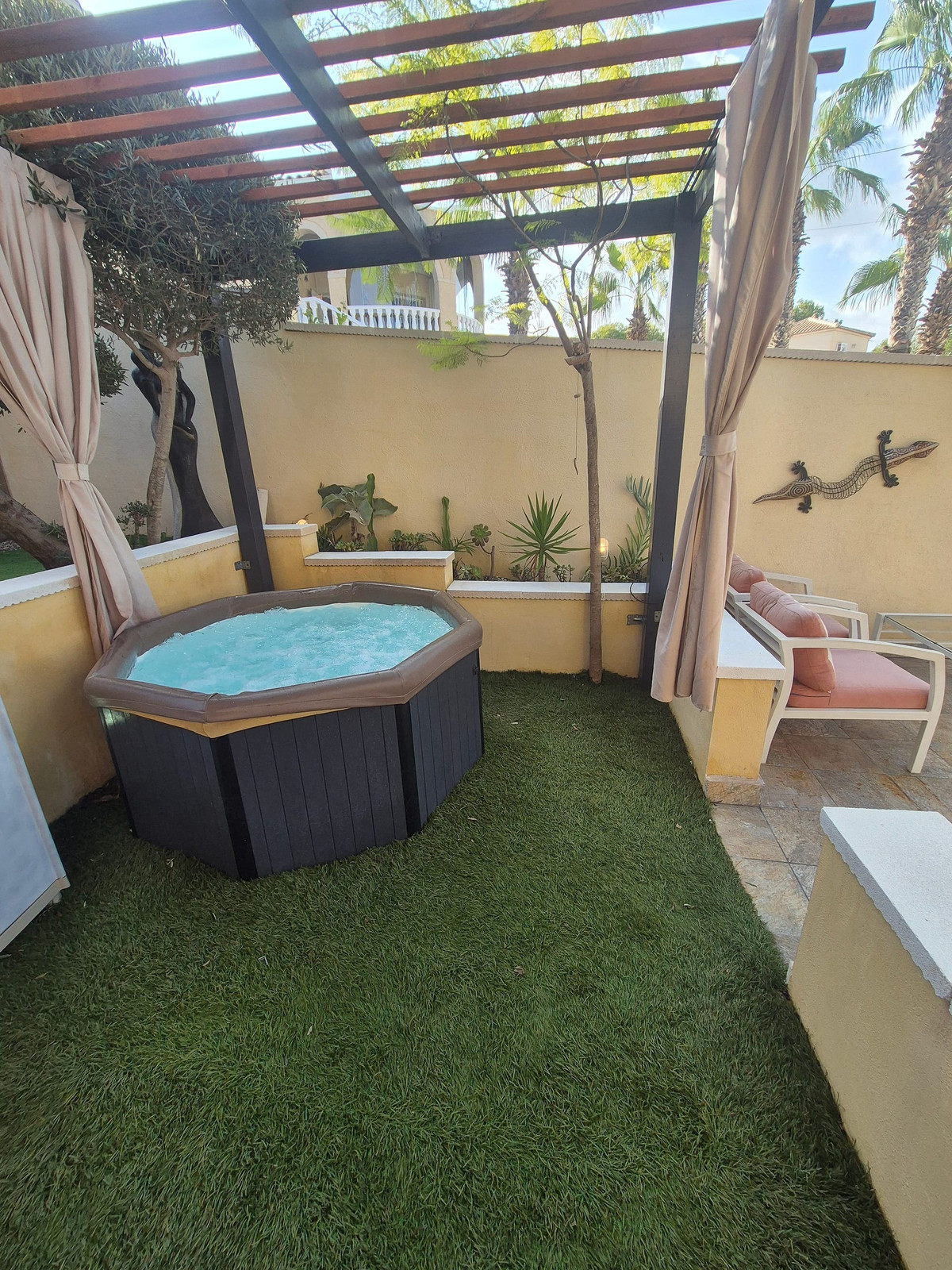 Property main view 68