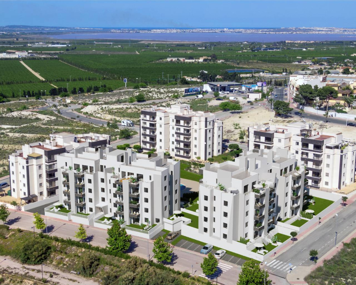 Appartement te koop in San Miguel de Salinas | 2 slaapkamers H5294974