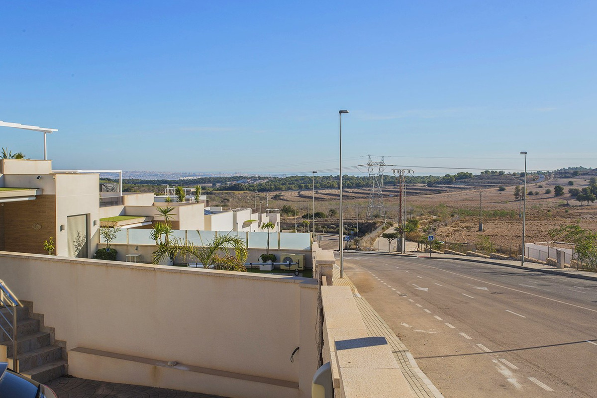 Huis te koop in San Miguel de Salinas | 3 slaapkamers H5295340