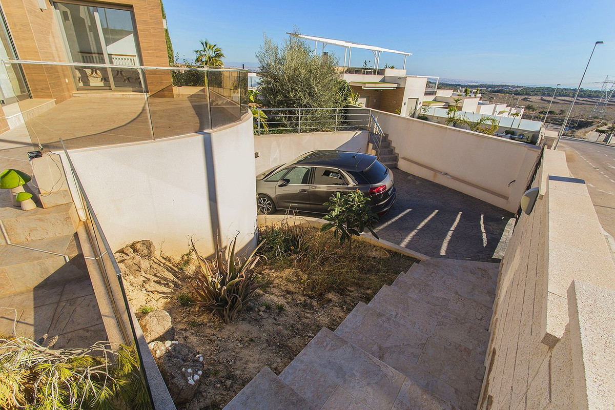 Huis te koop in San Miguel de Salinas | 3 slaapkamers H5295340