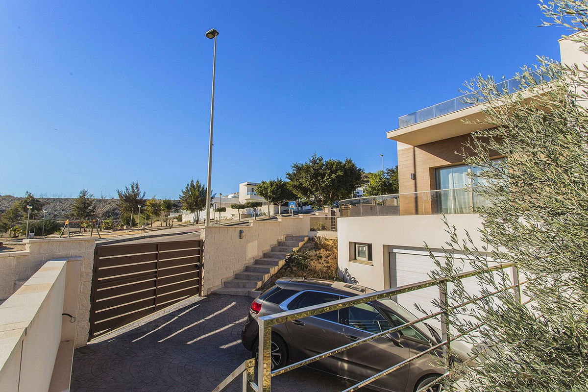 Huis te koop in San Miguel de Salinas | 3 slaapkamers H5295340