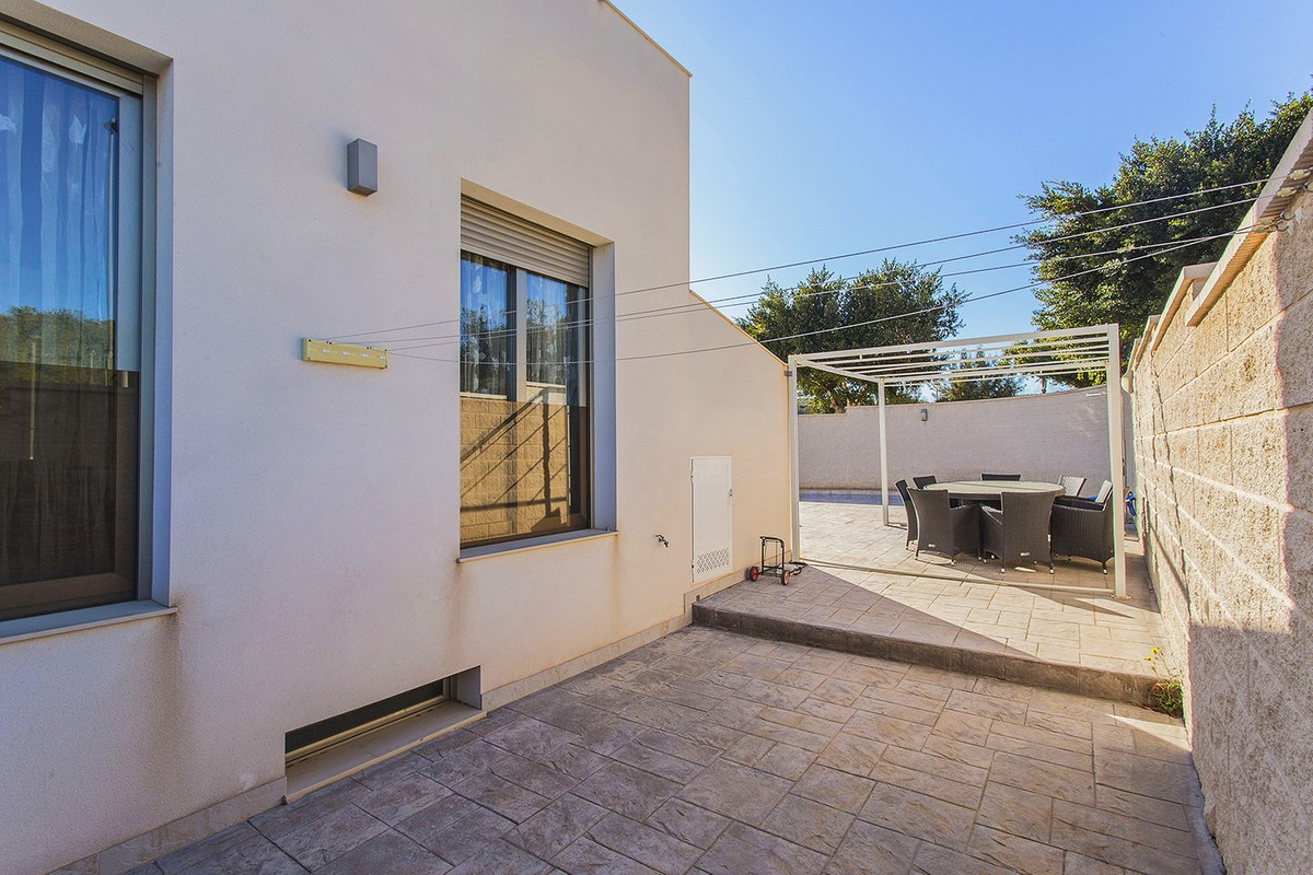Huis te koop in San Miguel de Salinas | 3 slaapkamers H5295340