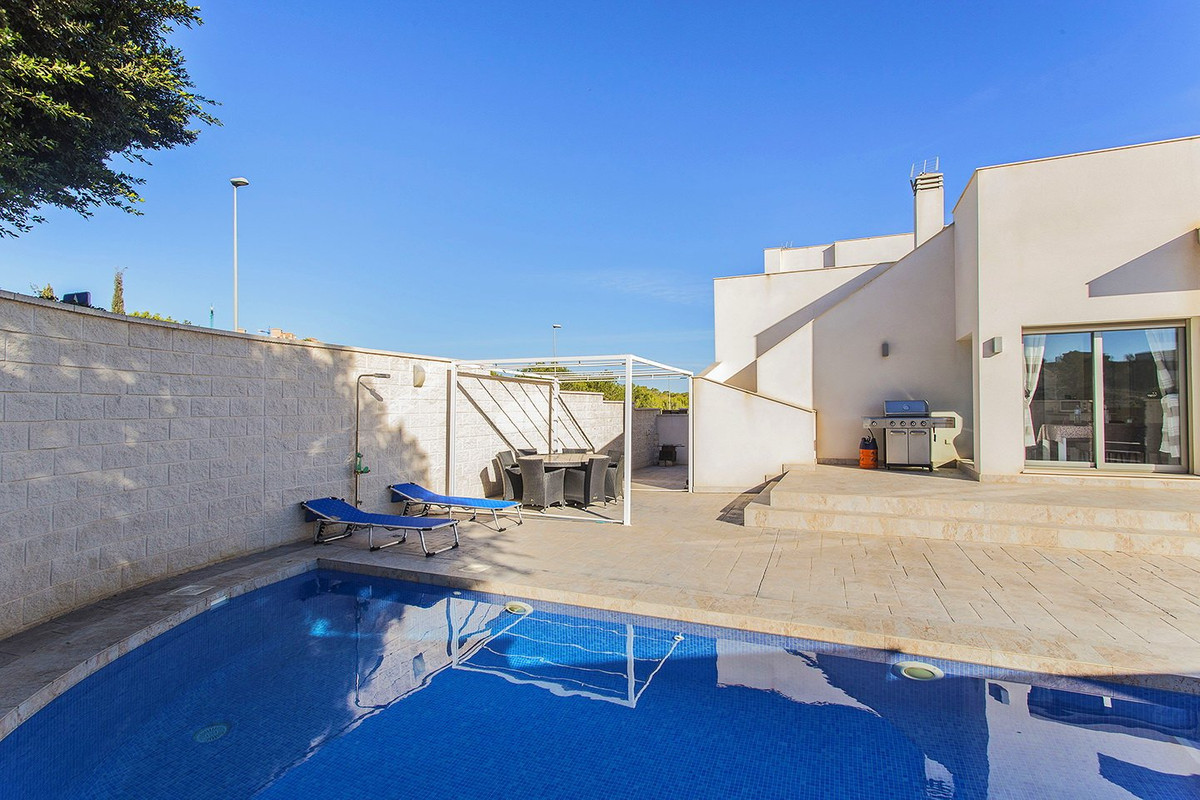 Huis te koop in San Miguel de Salinas | 3 slaapkamers H5295340