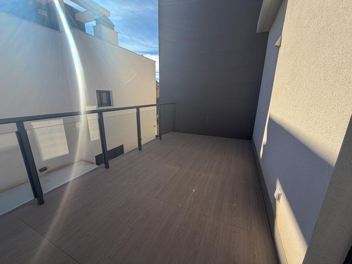 Huis te koop in San Miguel de Salinas | 4 slaapkamers H5296561