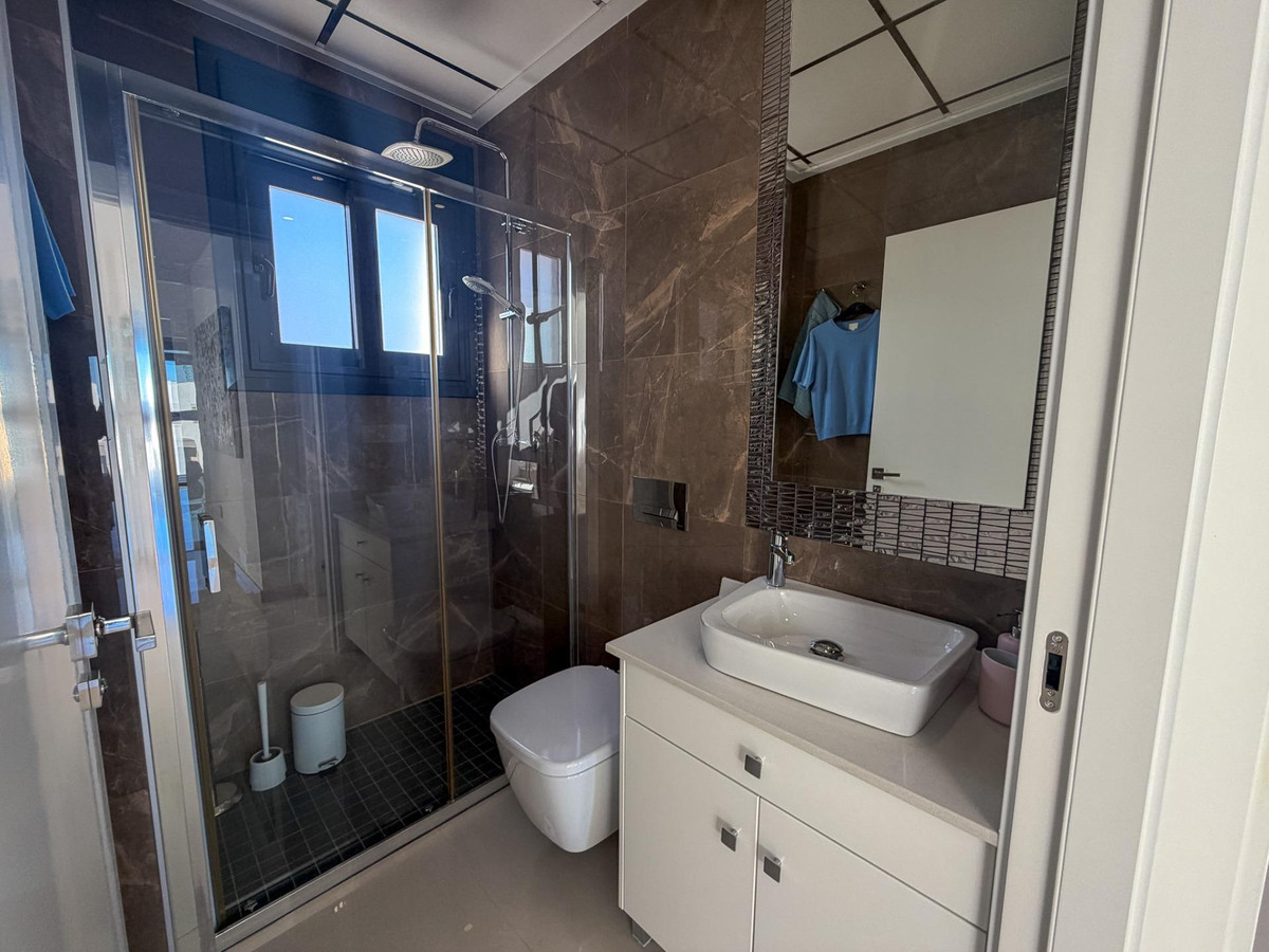 Huis te koop in San Miguel de Salinas | 4 slaapkamers H5296561