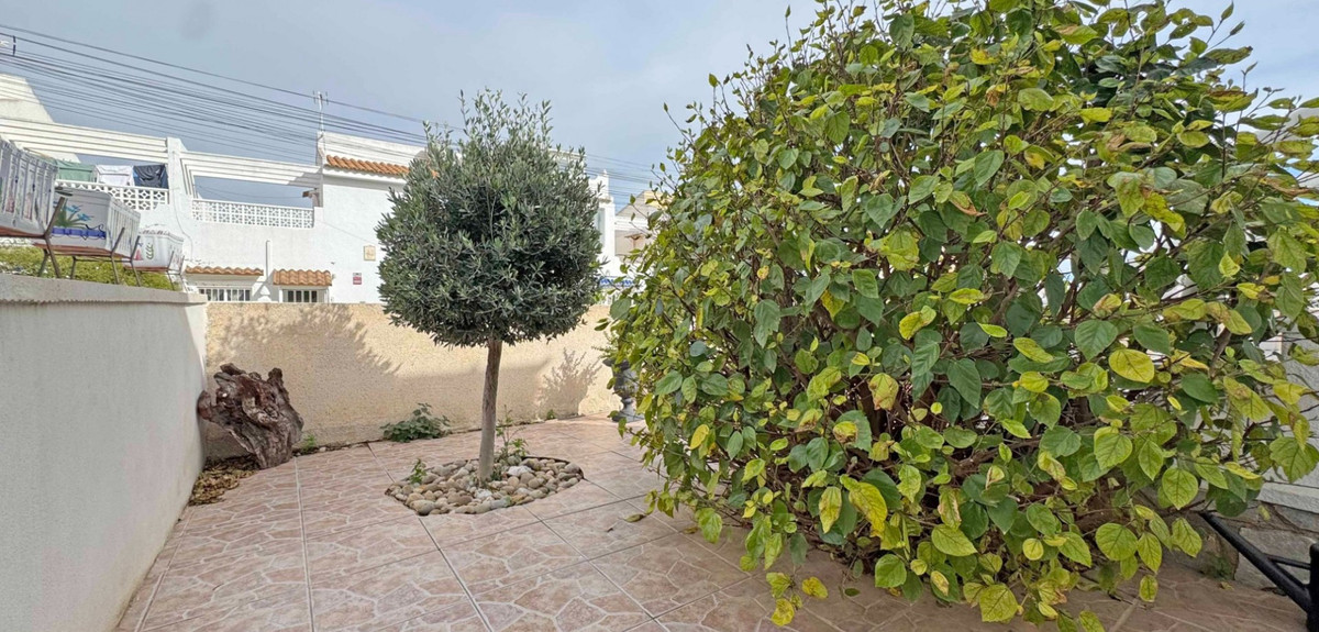 Huis te koop in San Miguel de Salinas | 2 slaapkamers H5307199