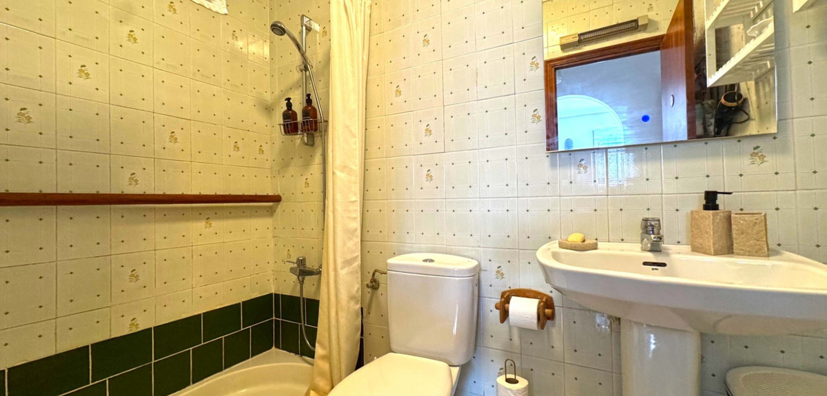 Huis te koop in San Miguel de Salinas | 2 slaapkamers H5307199