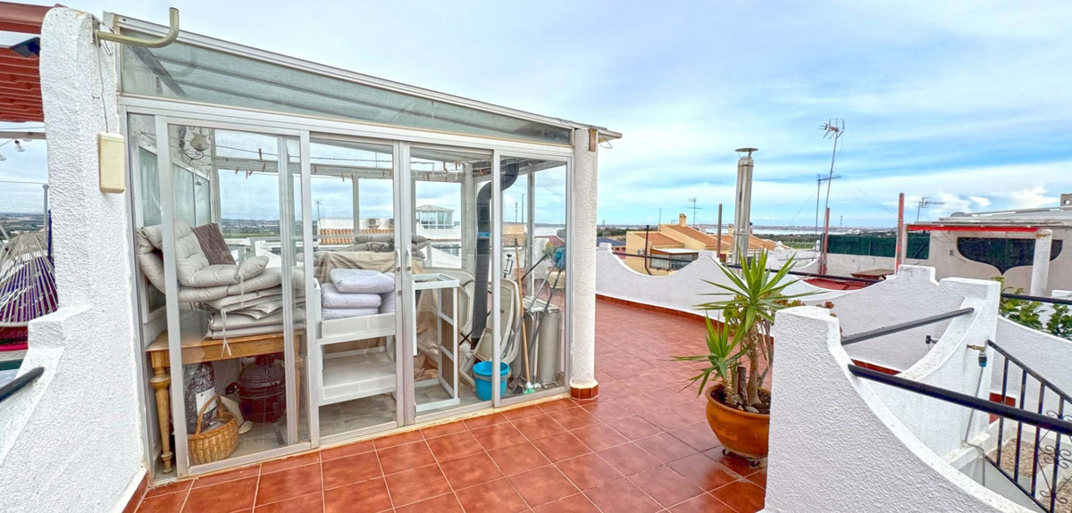 Huis te koop in San Miguel de Salinas | 2 slaapkamers H5307199