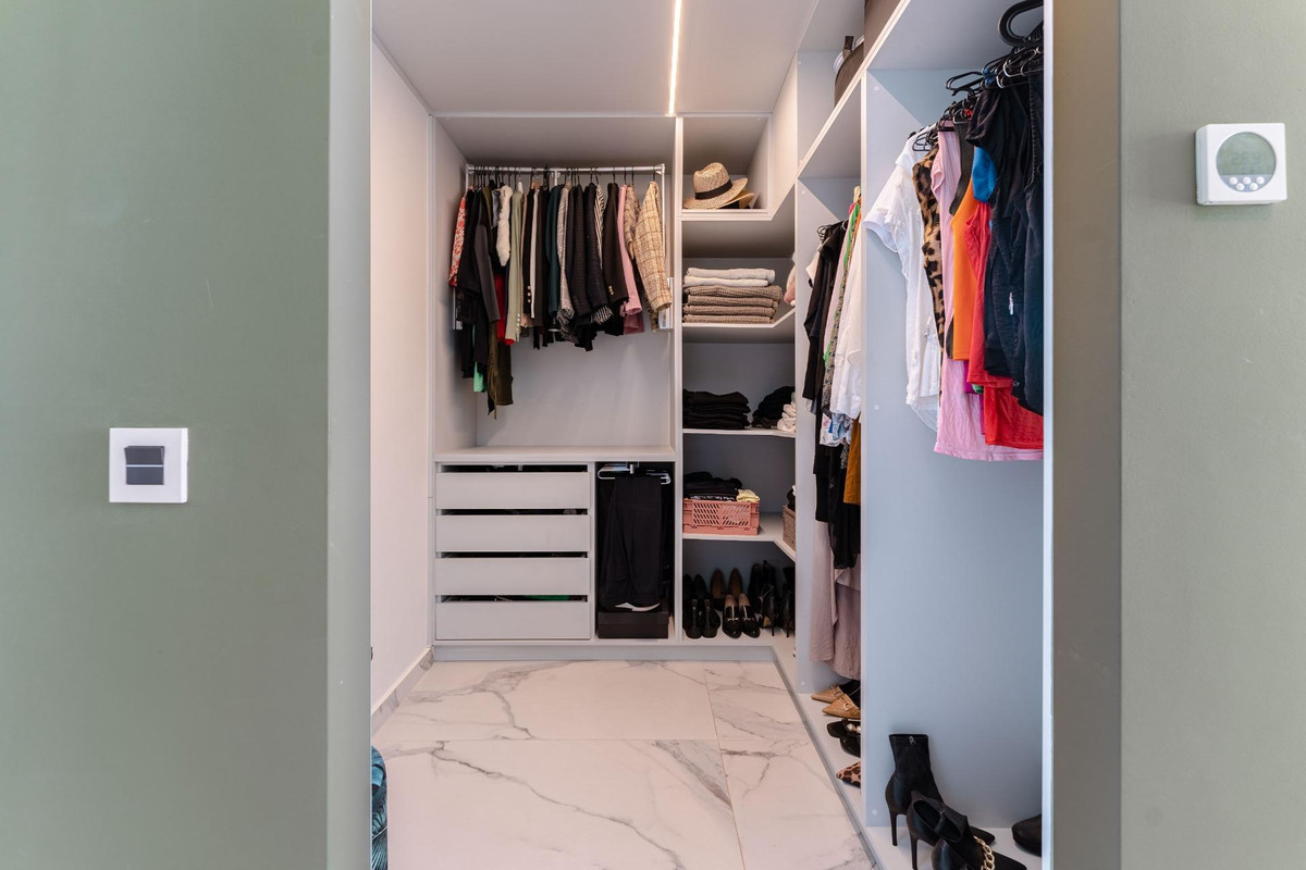 Property main view 40