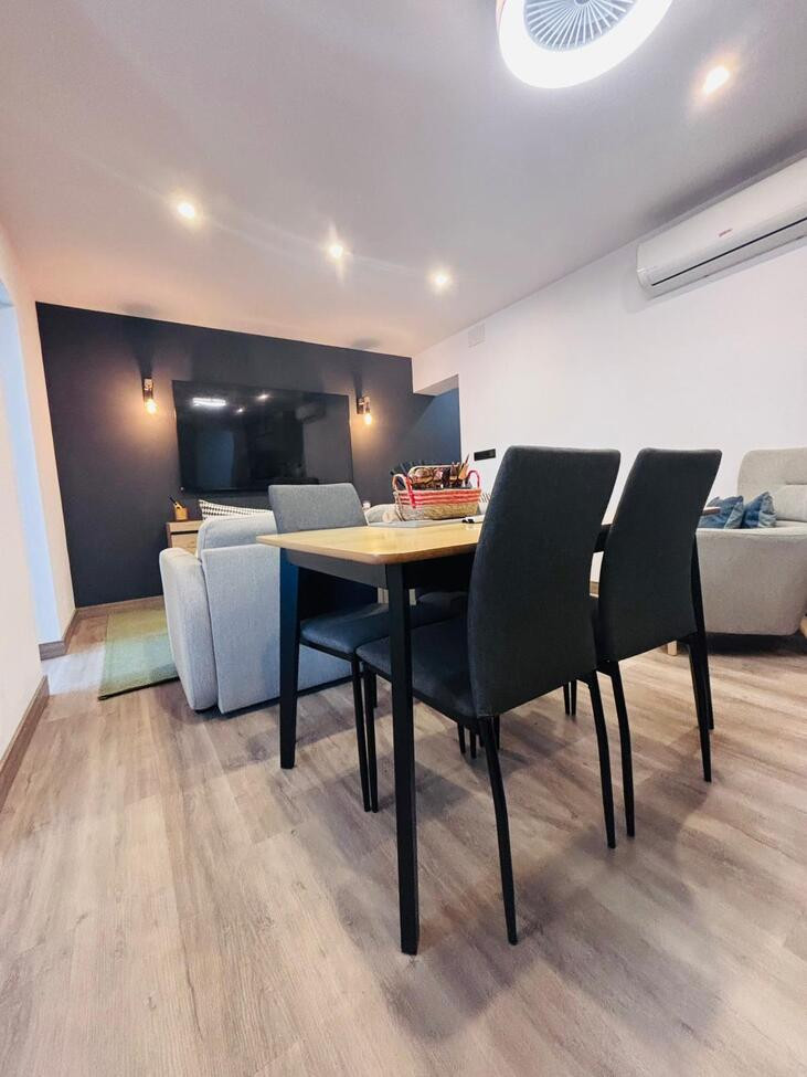 Huis te koop in San Miguel de Salinas | 4 slaapkamers H5330803