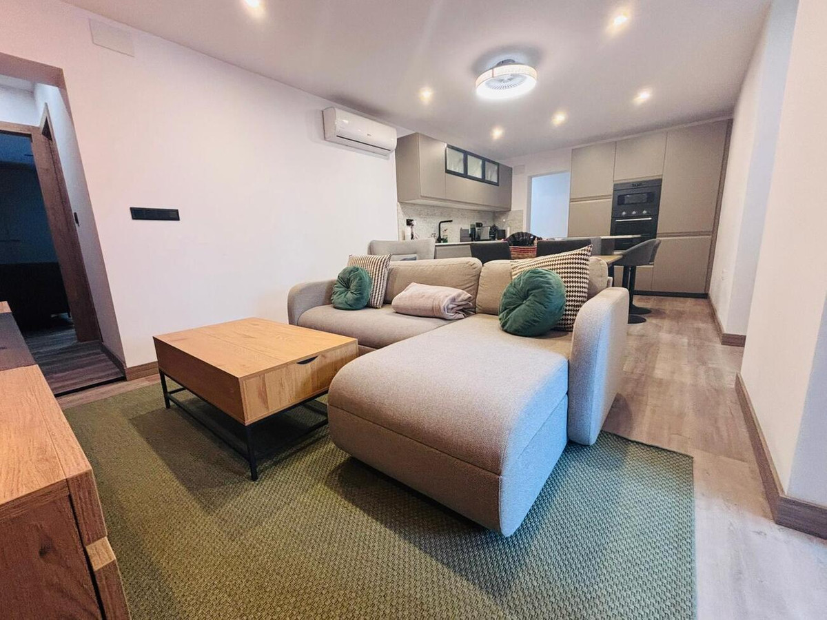 Huis te koop in San Miguel de Salinas | 4 slaapkamers H5330803