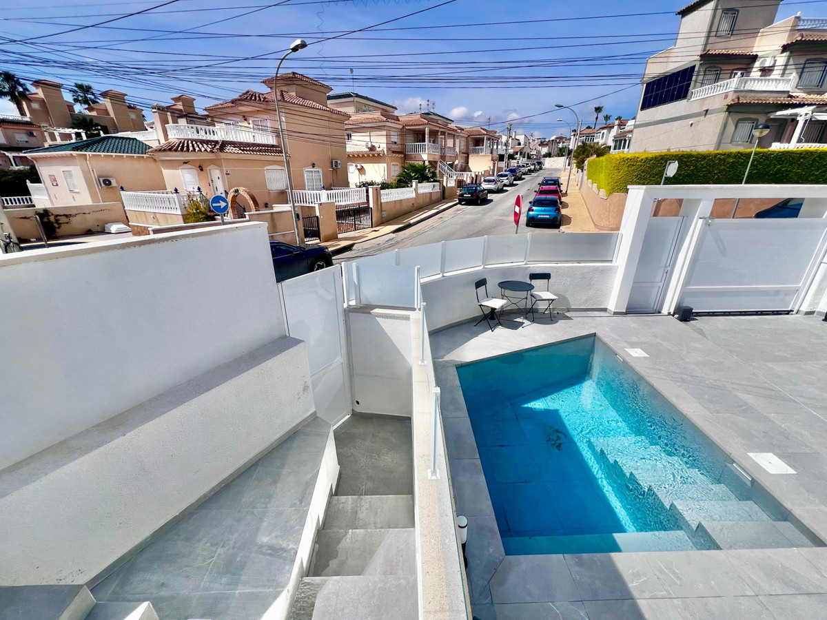 Property main view 45