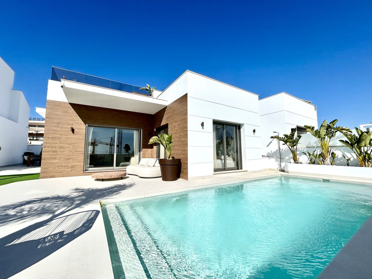 Huis te koop in San Miguel de Salinas | 4 slaapkamers H5344411