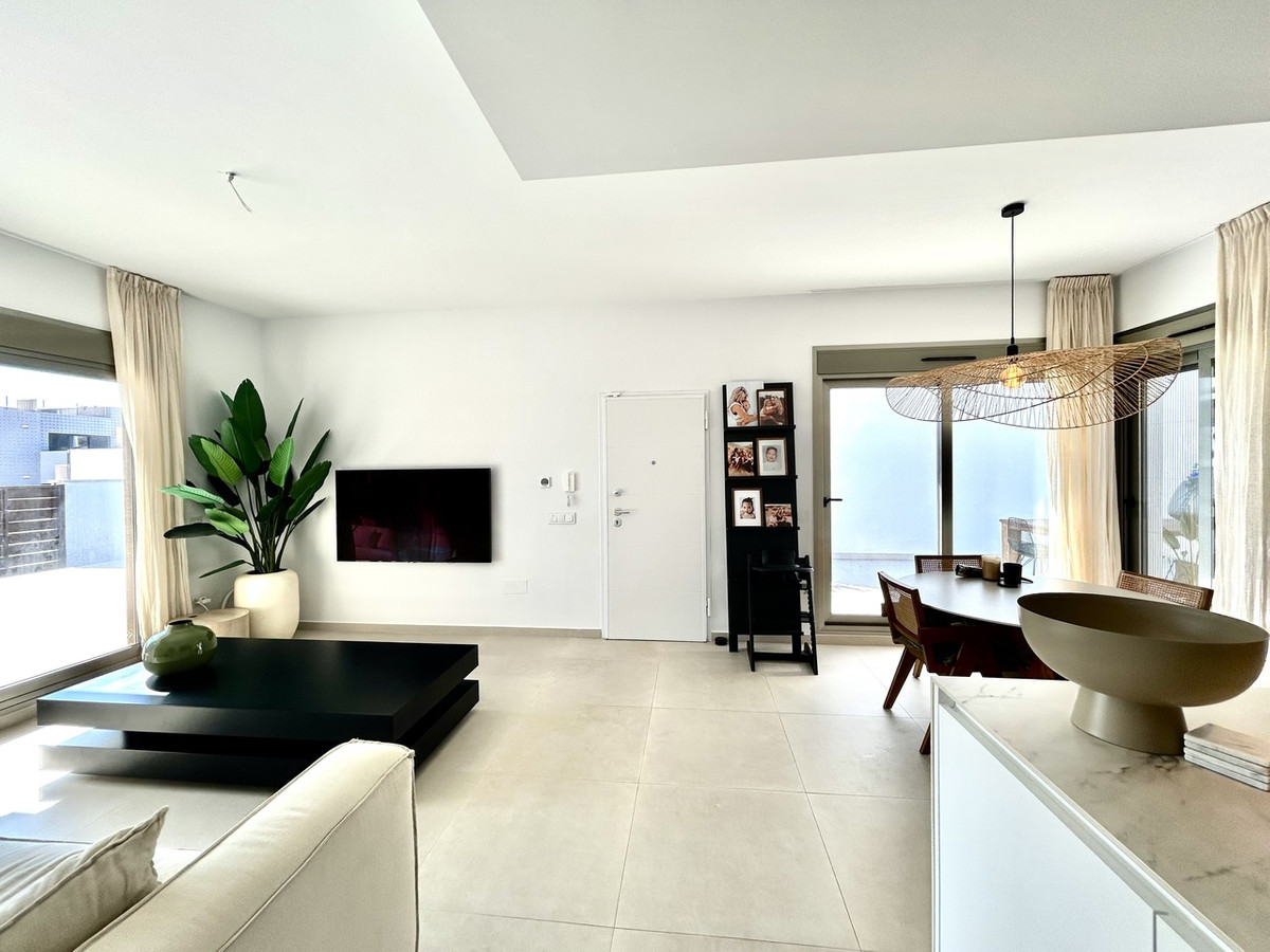 Huis te koop in San Miguel de Salinas | 4 slaapkamers H5344411