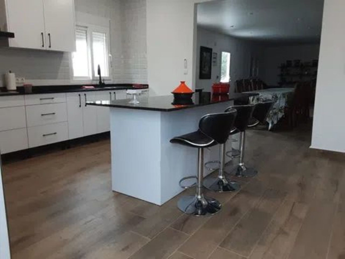 Huis te koop in San Miguel de Salinas | 6 slaapkamers H5355529