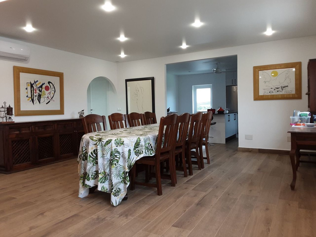 Huis te koop in San Miguel de Salinas | 6 slaapkamers H5355529