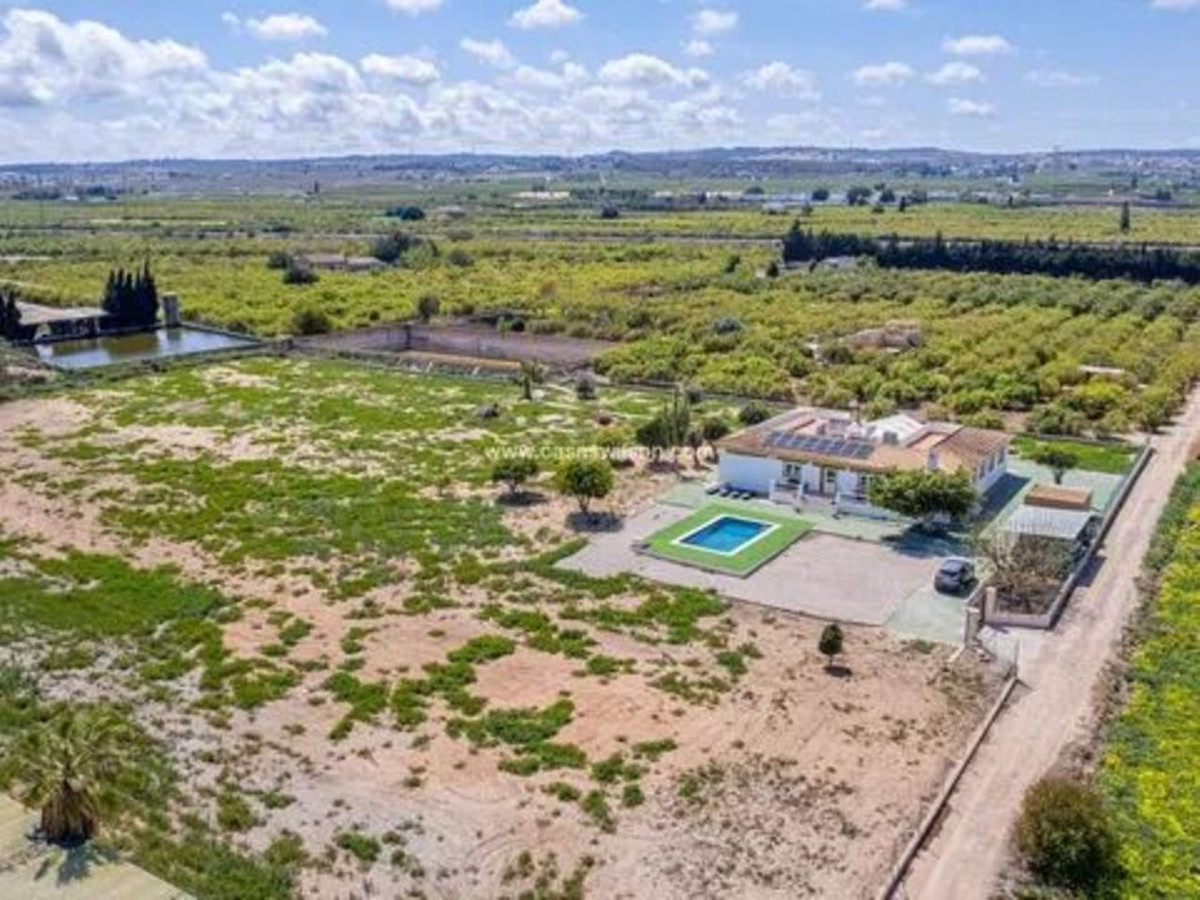 Huis te koop in San Miguel de Salinas | 6 slaapkamers H5355529