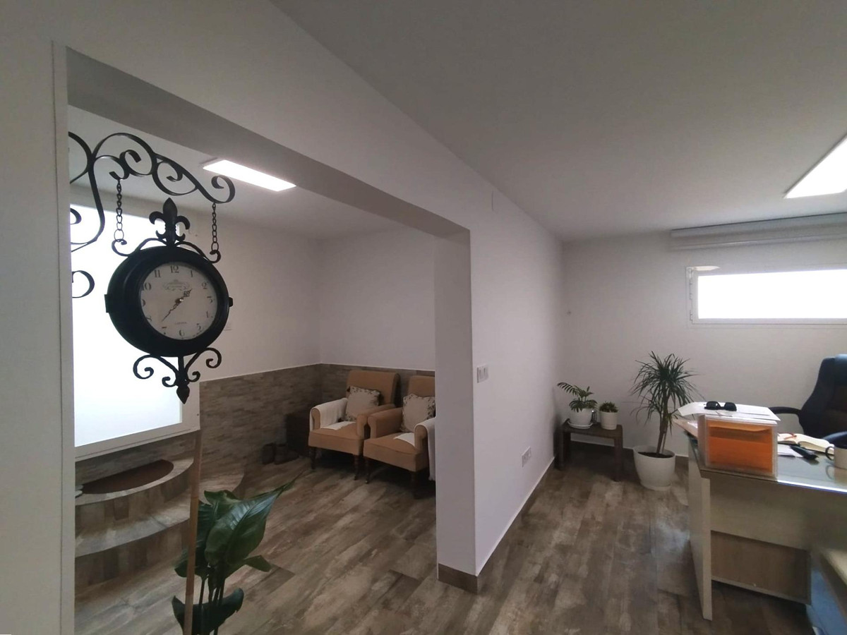 Huis te koop in San Miguel de Salinas | 4 slaapkamers H5364280