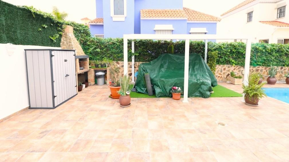 Huis te koop in San Miguel de Salinas | 4 slaapkamers H5364280