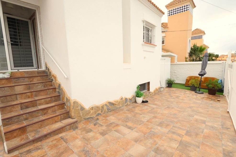 Huis te koop in San Miguel de Salinas | 4 slaapkamers H5364280