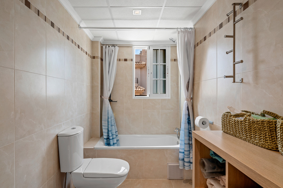 Huis te koop in San Miguel de Salinas | 2 slaapkamers H5367490