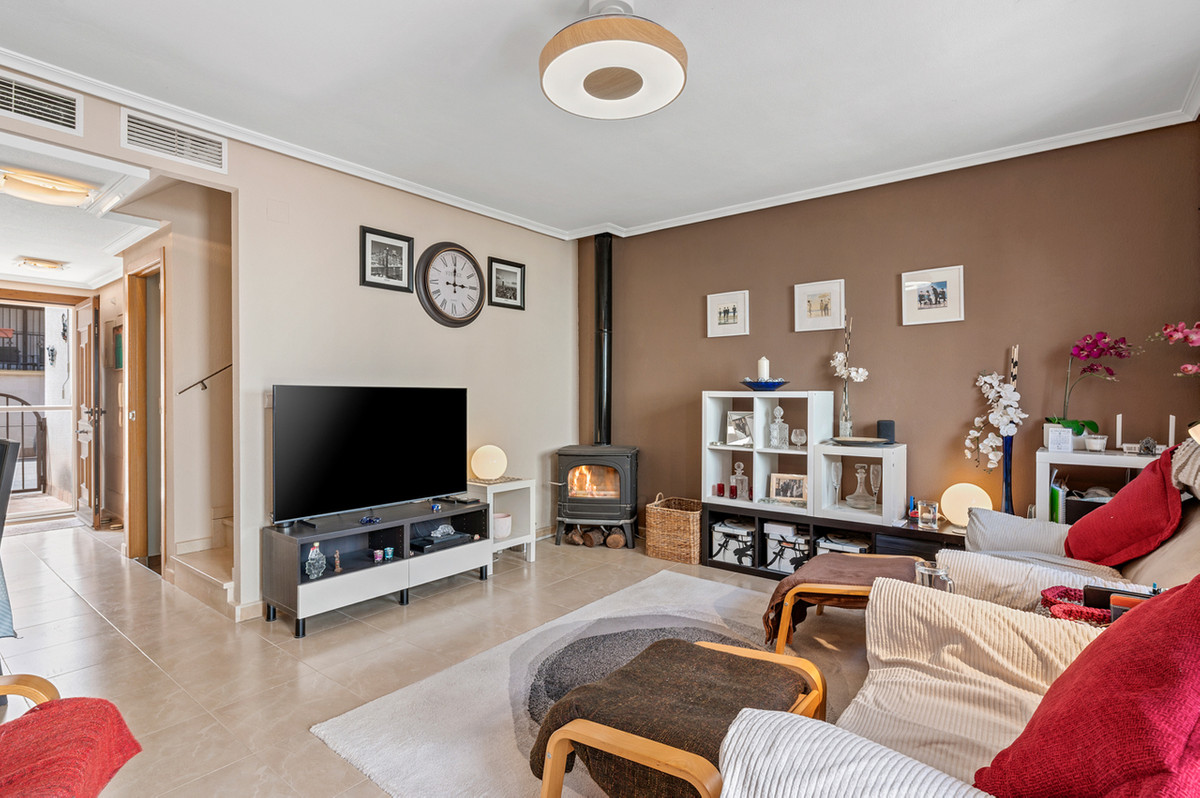 Huis te koop in San Miguel de Salinas | 2 slaapkamers H5367490