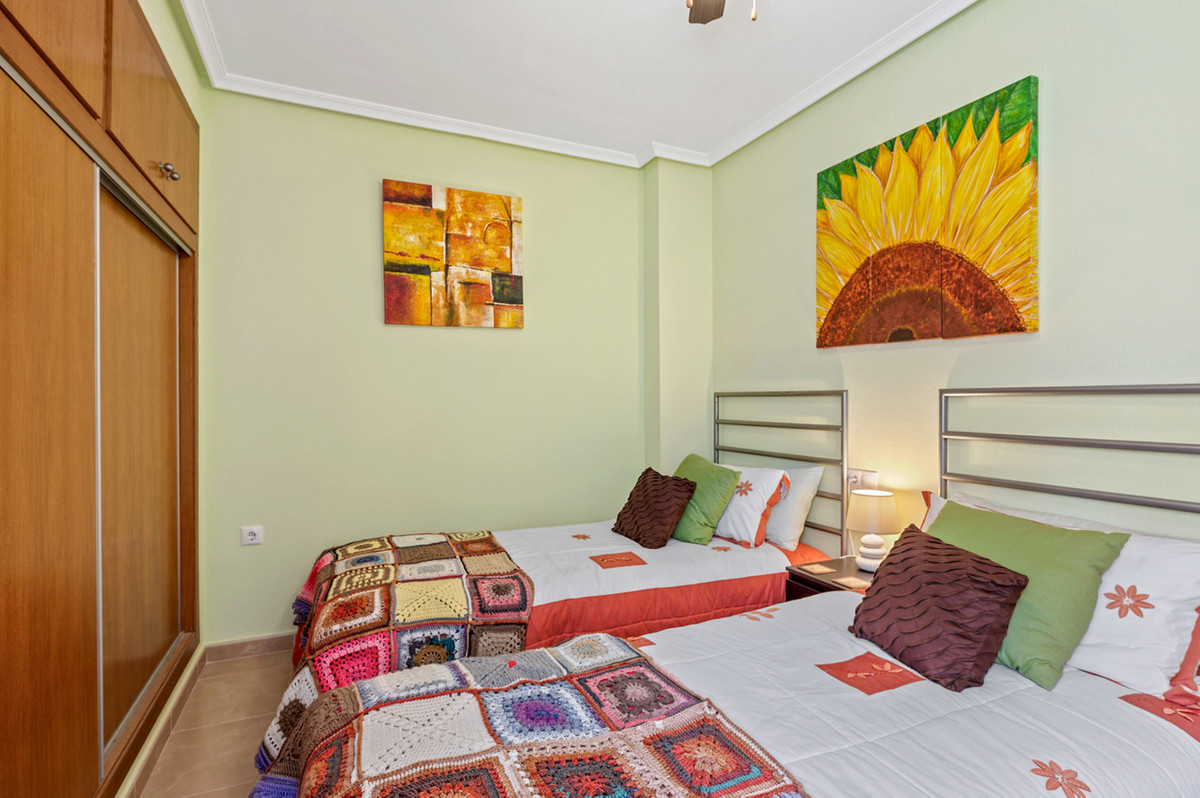 Huis te koop in San Miguel de Salinas | 2 slaapkamers H5367490