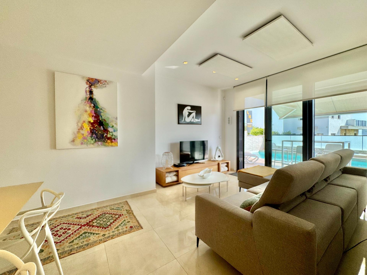 Huis te koop in San Miguel de Salinas | 3 slaapkamers H5371243