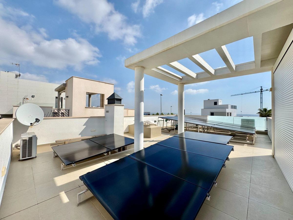 Huis te koop in San Miguel de Salinas | 3 slaapkamers H5371243