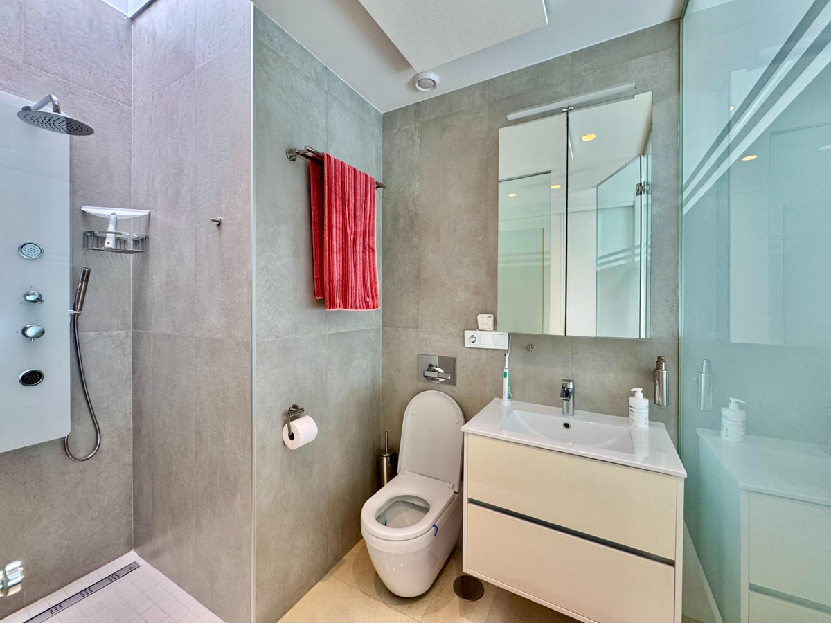 Huis te koop in San Miguel de Salinas | 3 slaapkamers H5371243