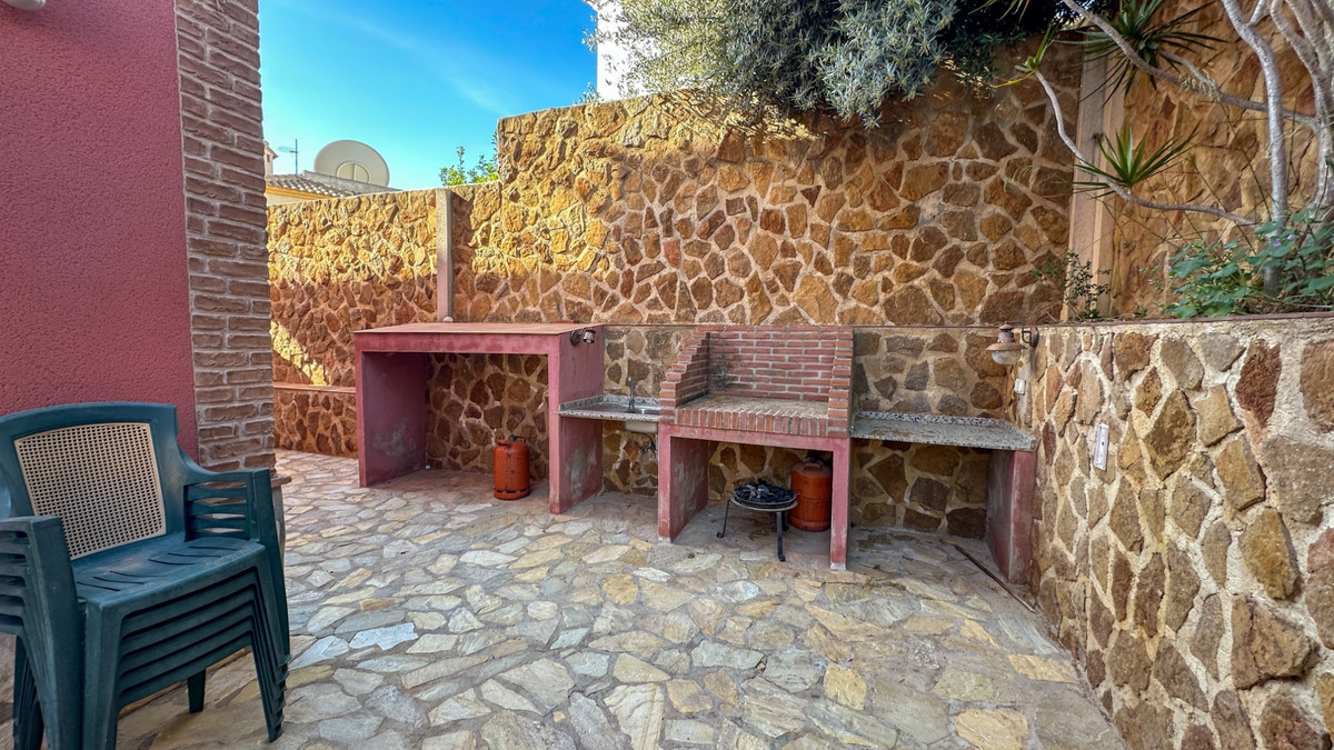 Property main view 33