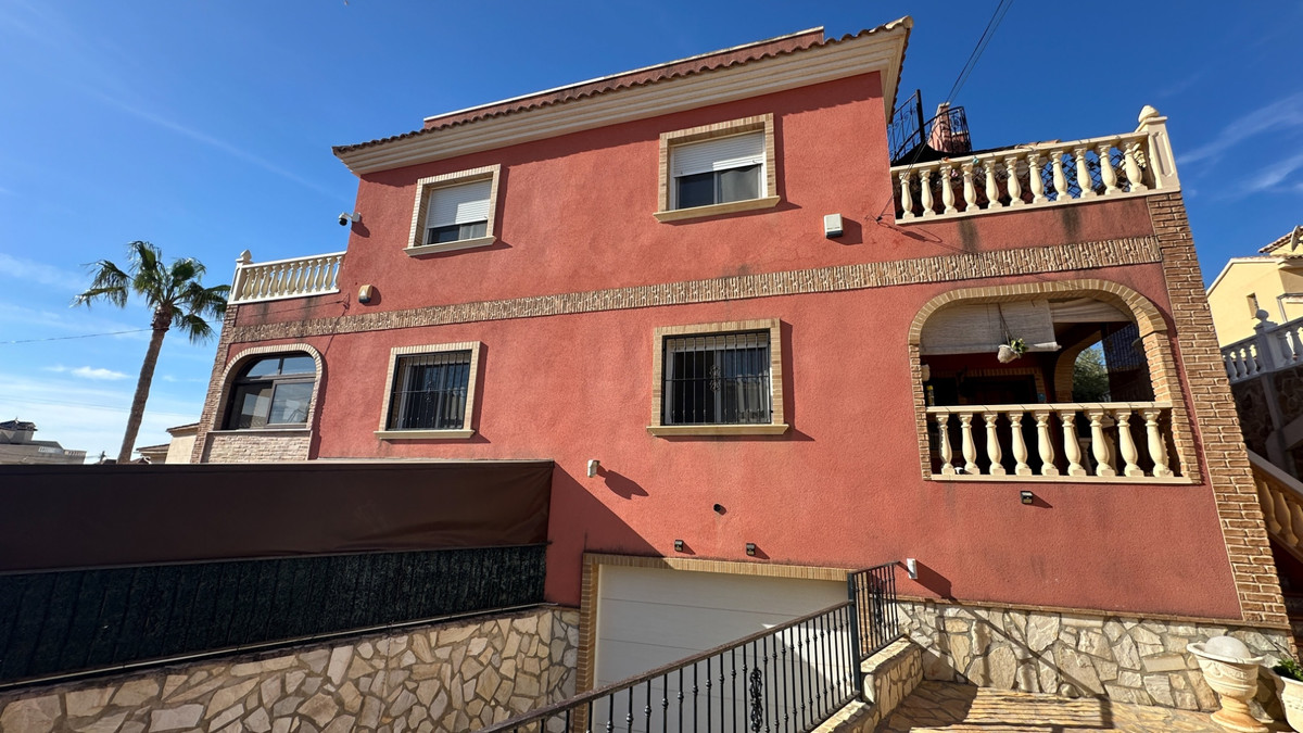 Property main view 36