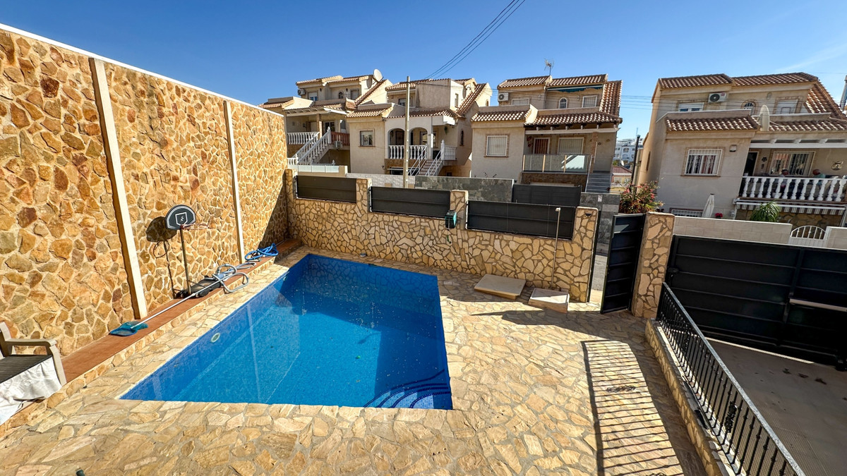 Property main view 44
