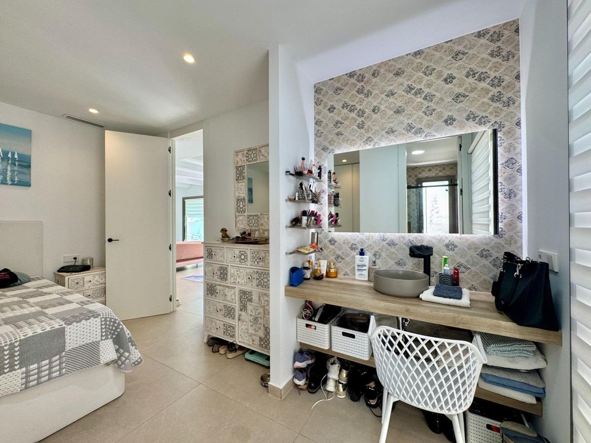 Huis te koop in San Miguel de Salinas | 3 slaapkamers H5383243