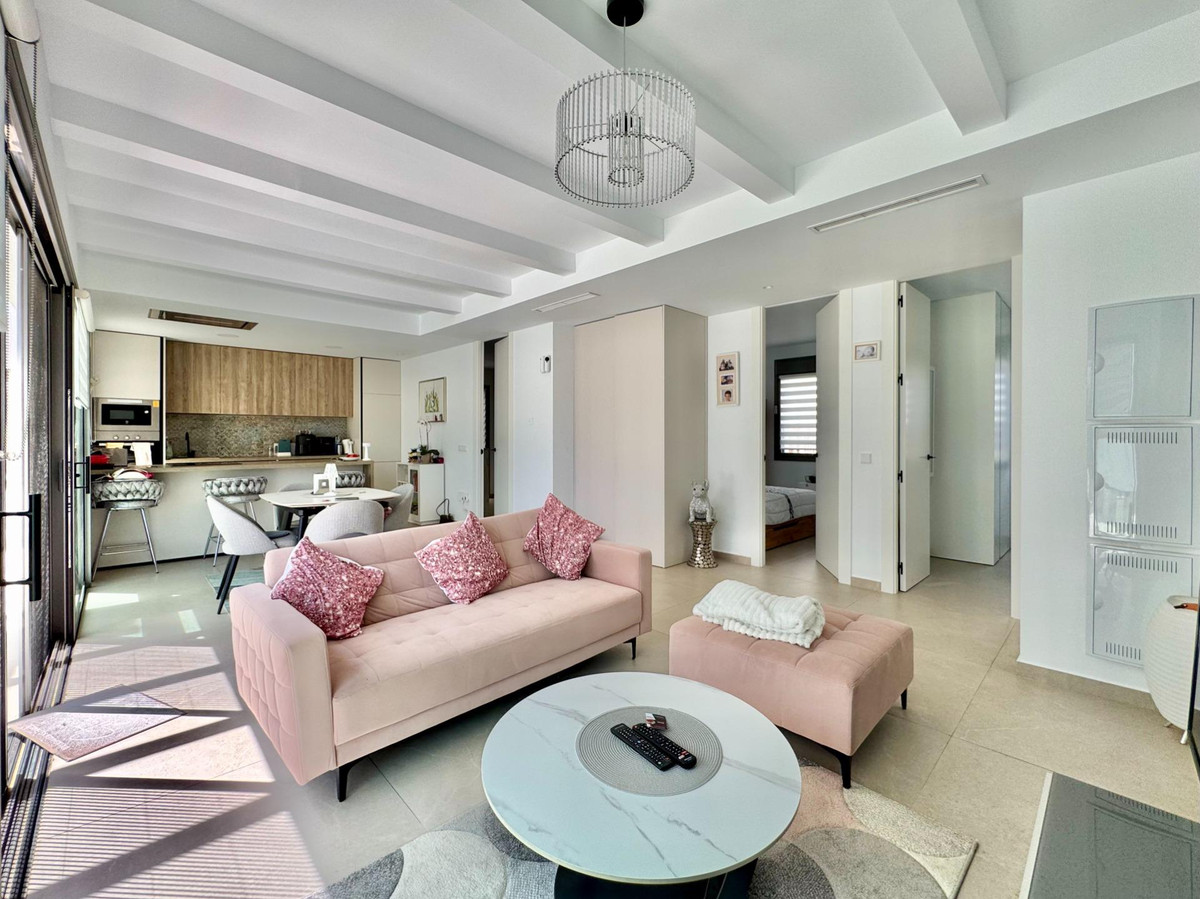 Huis te koop in San Miguel de Salinas | 3 slaapkamers H5383243
