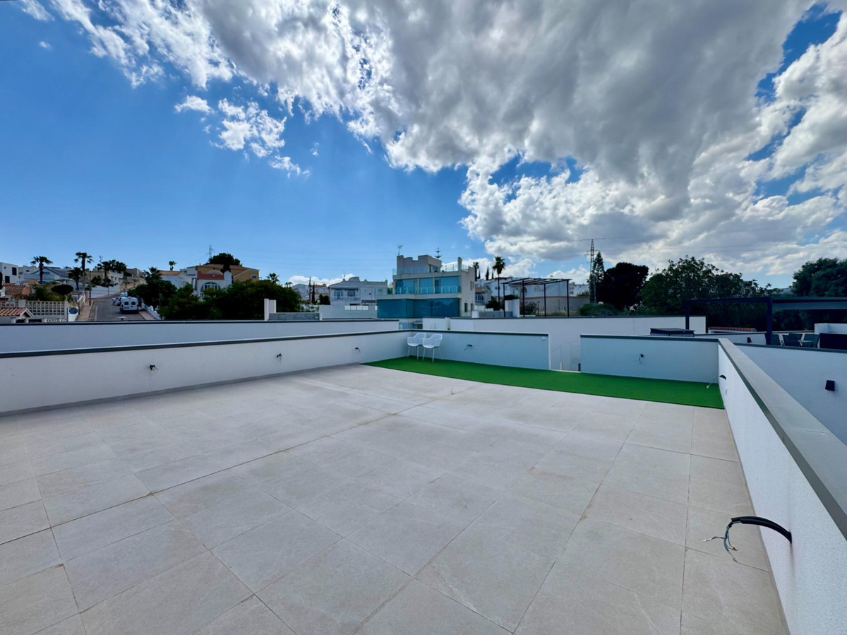 Huis te koop in San Miguel de Salinas | 3 slaapkamers H5383243